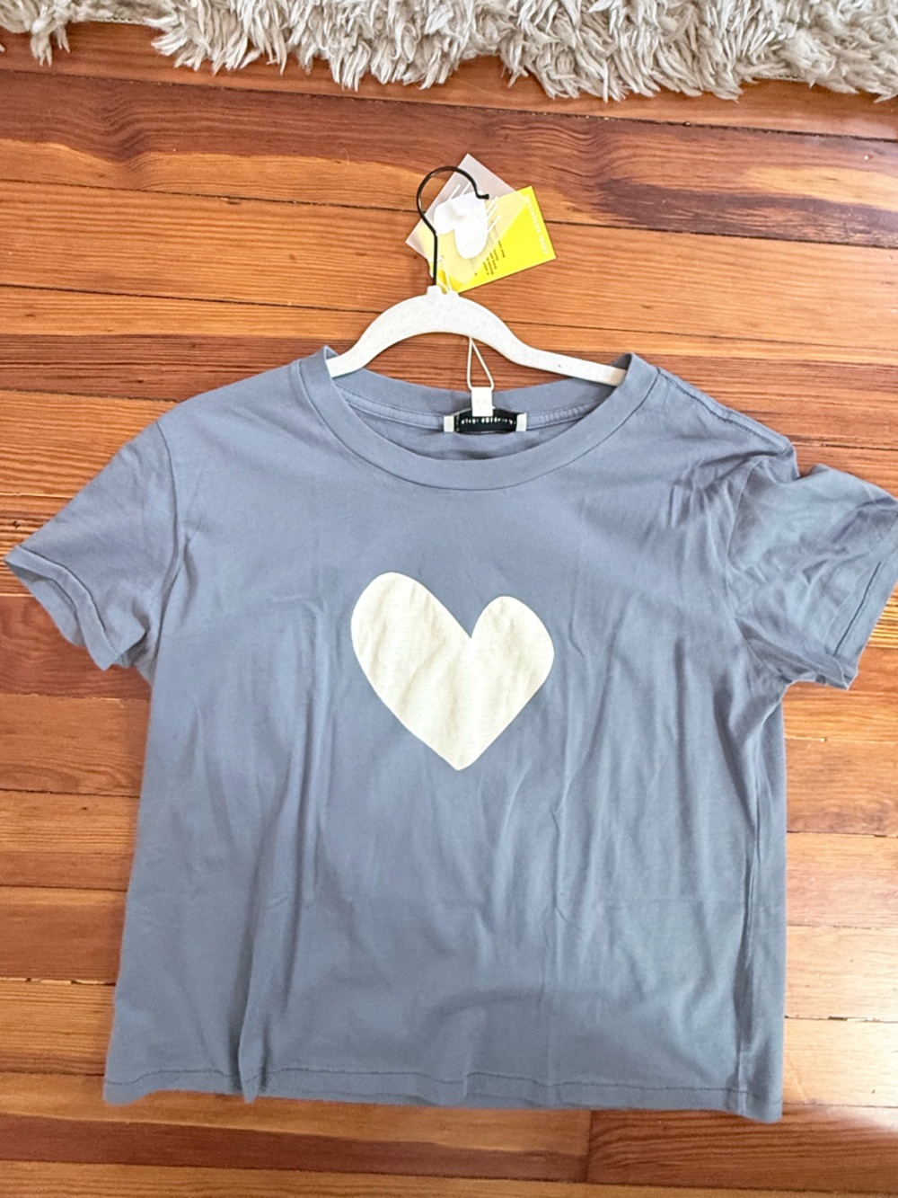 Crewneck Short-Sleeve Tee with Heart Graphic in Light Blue